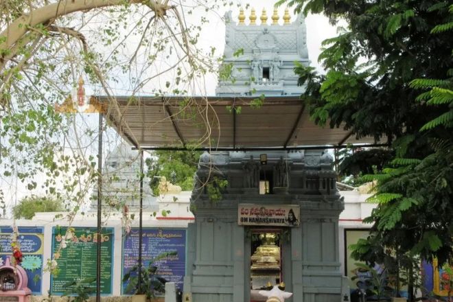 Sri Agastheeswara Swamy Temple near Thondavada